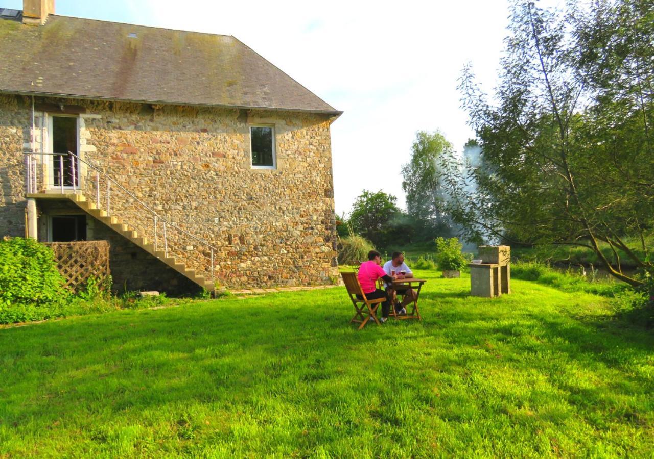 La Synchronicite - Chambres D'Hotes Saint-Sauveur-Villages Zewnętrze zdjęcie