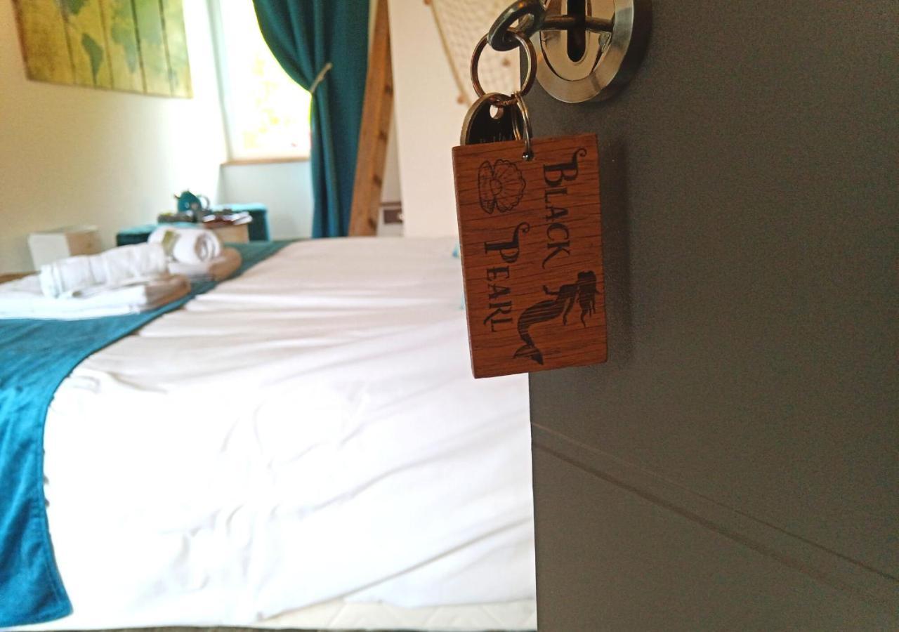 La Synchronicite - Chambres D'Hotes Saint-Sauveur-Villages Zewnętrze zdjęcie