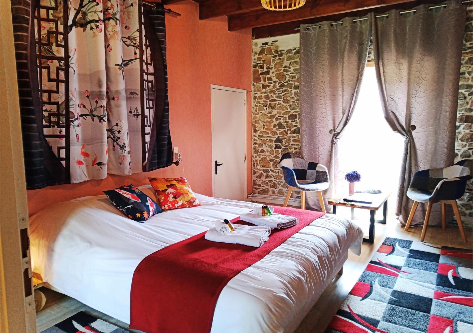 La Synchronicite - Chambres D'Hotes Saint-Sauveur-Villages Zewnętrze zdjęcie