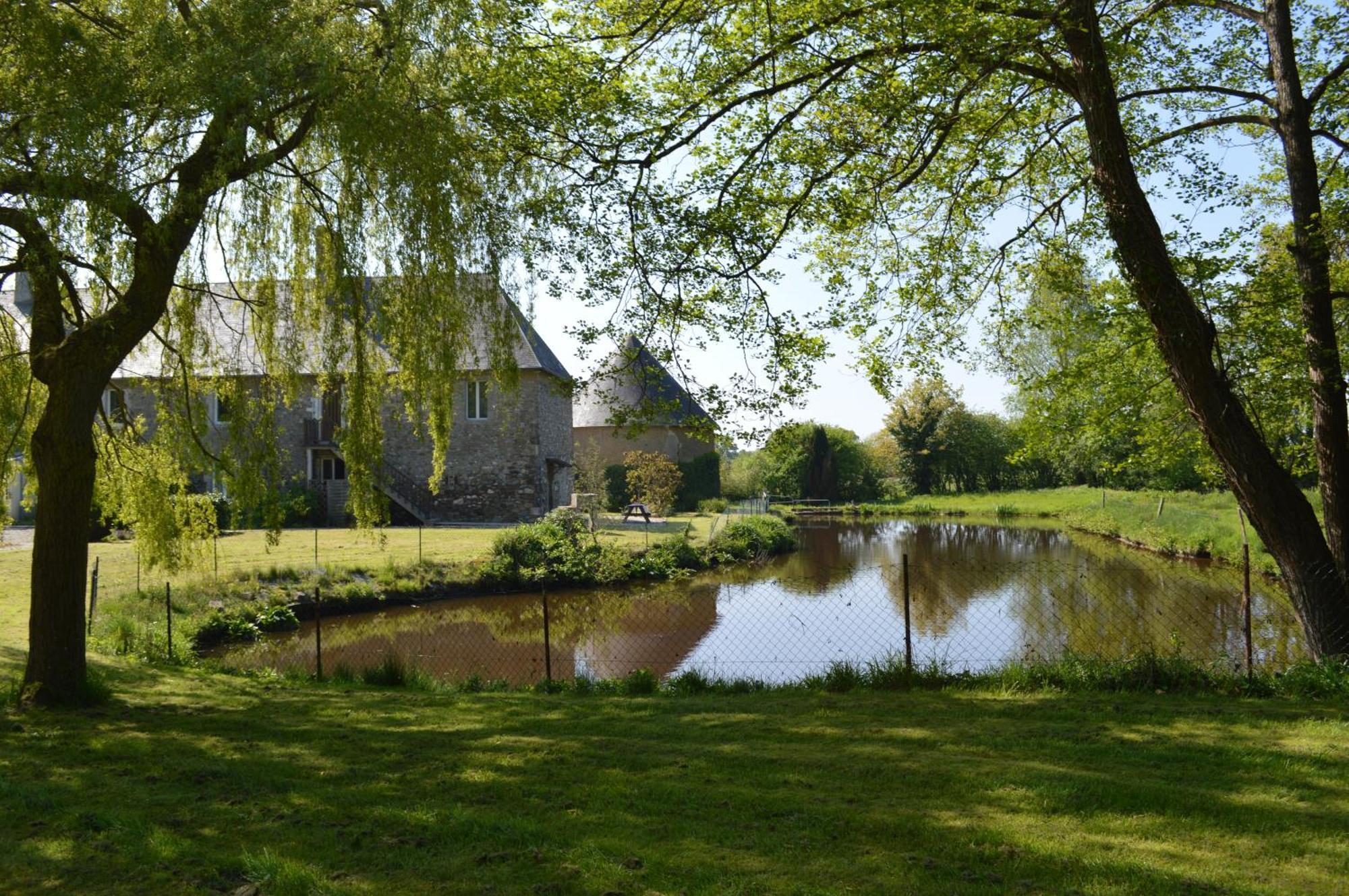 La Synchronicite - Chambres D'Hotes Saint-Sauveur-Villages Zewnętrze zdjęcie